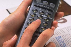 モニターアームを販売しているお店